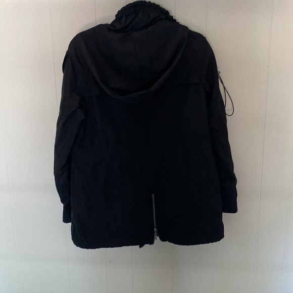 Black rain jacket - Picture 2 of 4